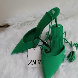 New Zara lace up shoes,size 9